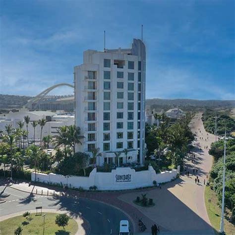 Entertainment, Dining, Hotels & Events in Durban: .